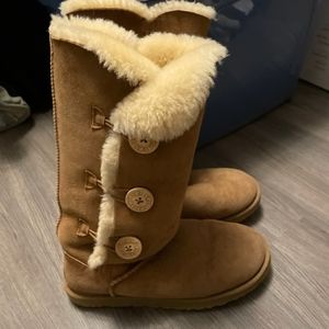 EUC Ugg boots with buttons size 10